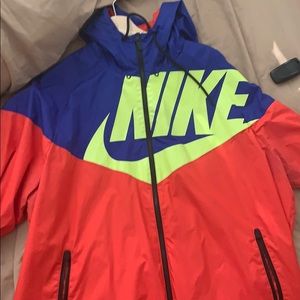 Nike windbreaker